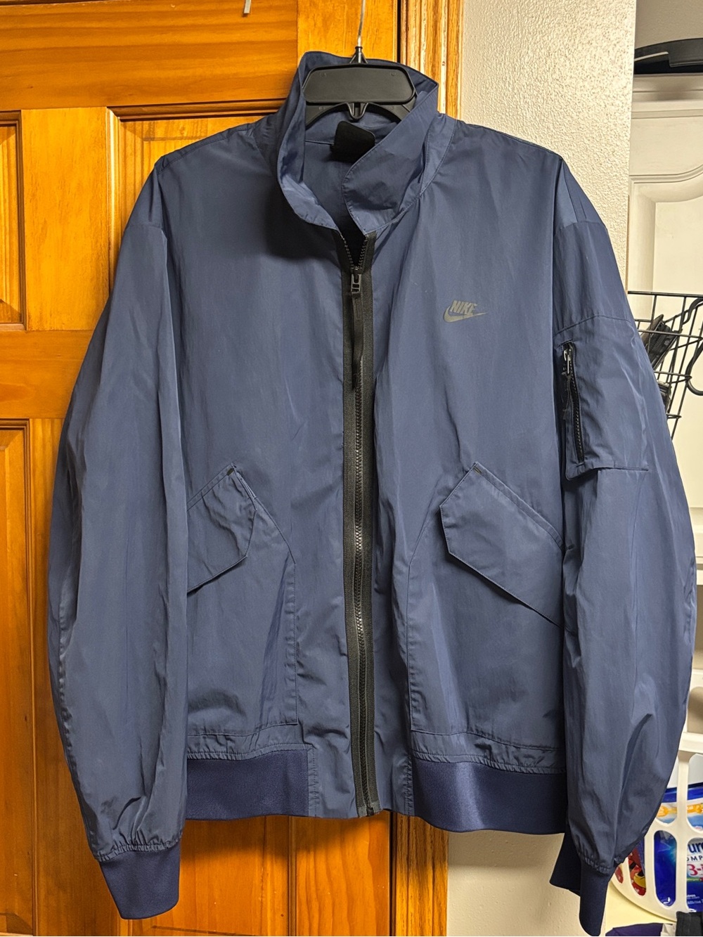 Nike Men's Navy Blue Lightweight Bomber Jacket
